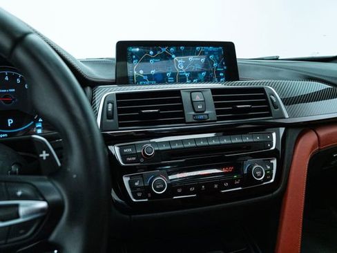 Used 2016 BMW M3 image 25