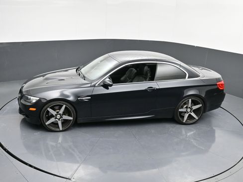 Used 2011 BMW M3 Convertible image 34