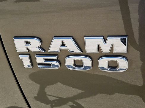 Used 2015 RAM 1500 Lone Star RWD image 15