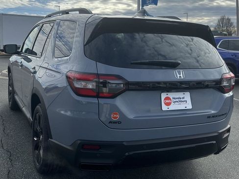 New 2026 Honda Pilot Black Edition image 3