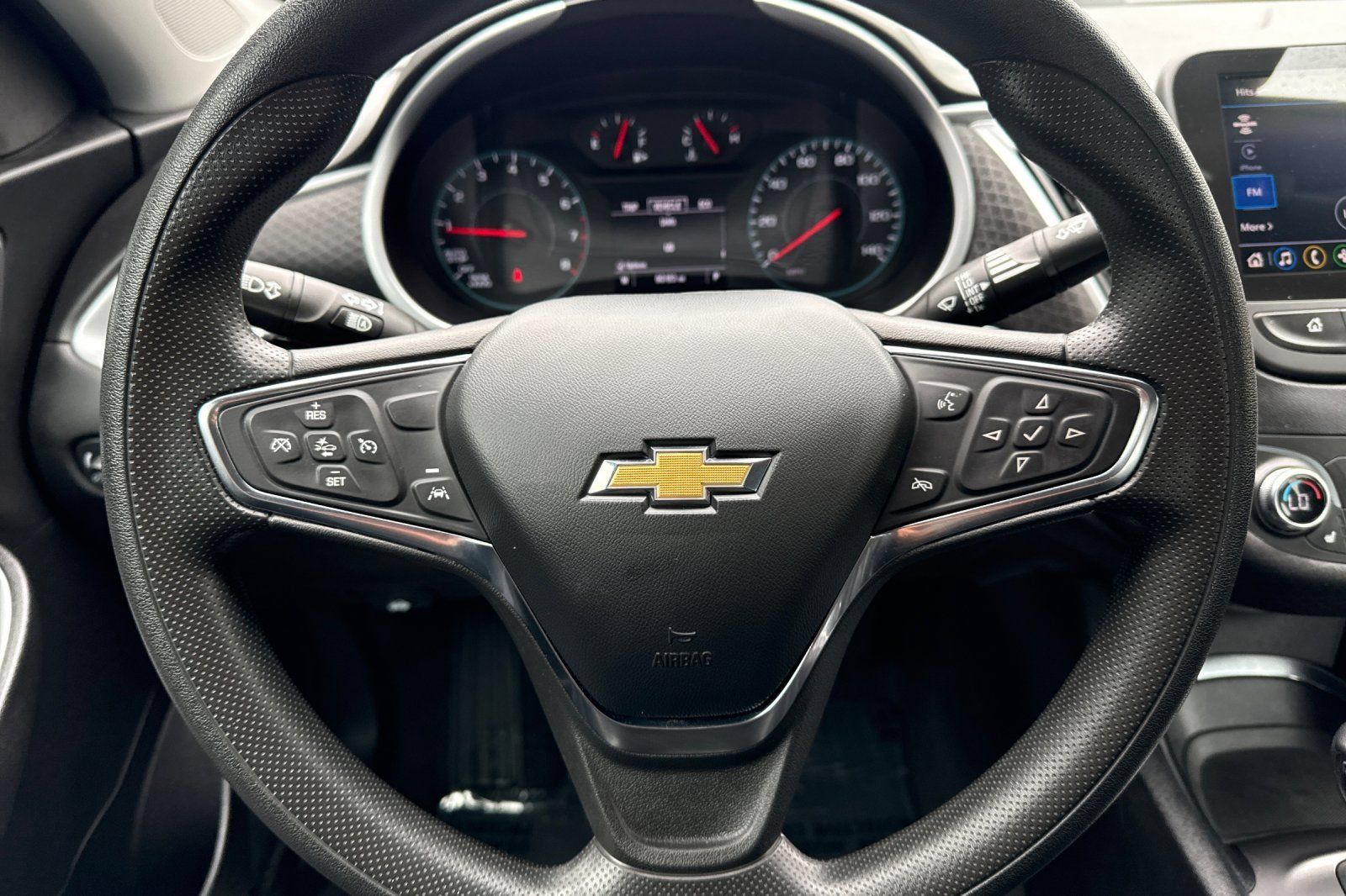 Used 2023 Chevrolet Malibu LT FWD image 33