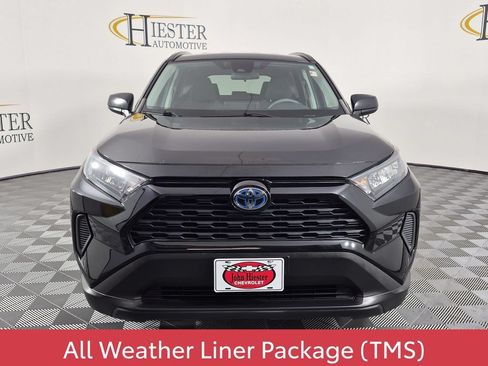 Used 2022 Toyota RAV4 LE AWD/4WD image 9