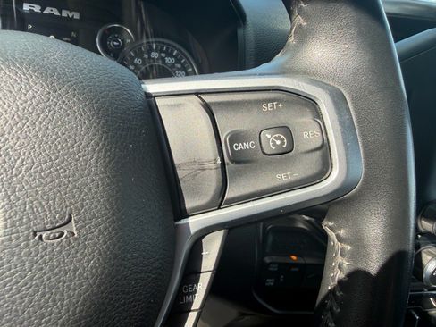Used 2024 RAM 3500 Big Horn AWD/4WD image 36