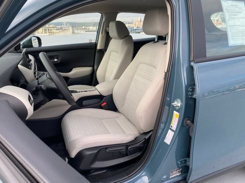 Certified 2024 Honda HR-V LX image 21