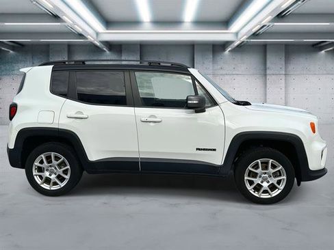 Used 2021 Jeep Renegade Limited image 3