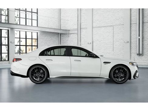 New 2026 Mercedes-Benz E 53 AMG e 4MATIC Sedan image 2