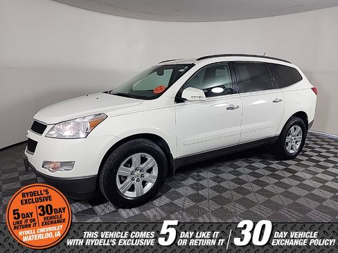 Used 2010 Chevrolet Traverse LT w/ Personal Connectivity Package image 5