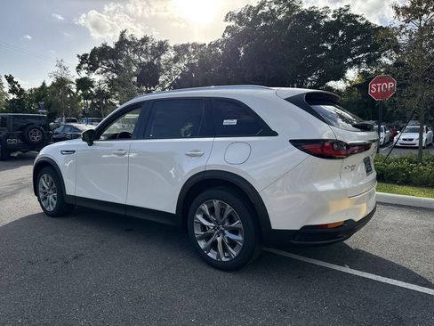 New 2026 MAZDA CX-90 3.3 Turbo w/ Preferred Package AWD/4WD image 12