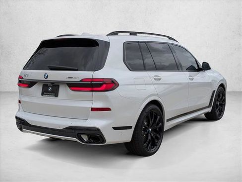New 2026 BMW X7 xDrive40i AWD/4WD image 2