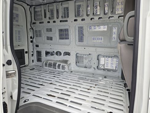 Used 2020 Nissan NV 3500 S RWD image 17
