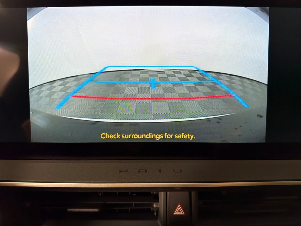Used 2024 Toyota Prius Prime FWD image 10