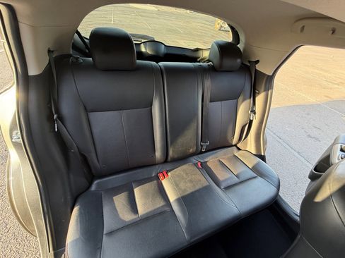 Used 2017 Nissan Juke SL image 18