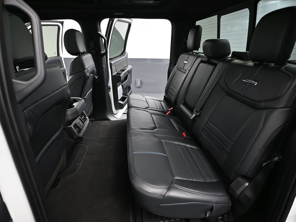 Used 2025 Ford F250 Platinum AWD/4WD image 33