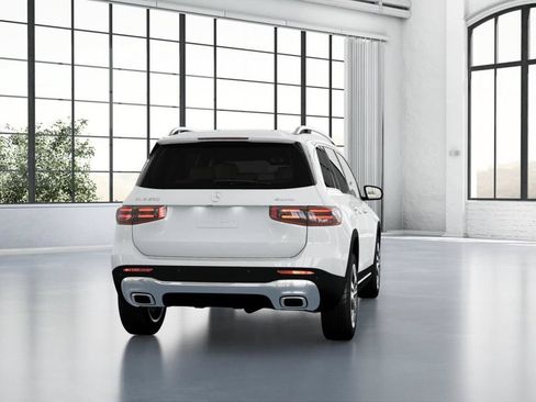 New 2025 Mercedes-Benz GLB 250 4MATIC image 24