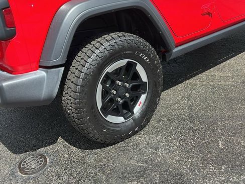 Used 2018 Jeep Wrangler Unlimited Sport S AWD/4WD image 8