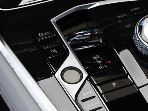 Certified 2026 BMW X6 M60i image 18