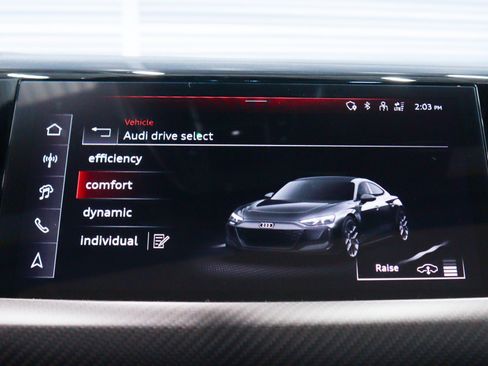 New 2026 Audi S e-tron GT Prestige image 20