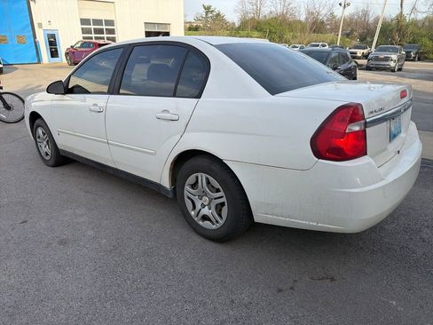 Used 2007 Chevrolet Malibu LS w/ Enhanced Safety Package image 4
