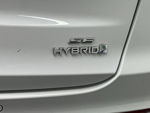 Used 2019 Ford Fusion SE FWD image 29