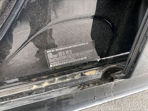 Used 2023 BMW 330i Sedan w/ M Sport Package RWD image 31