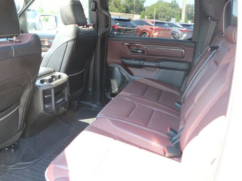 Used 2025 RAM 1500 Limited AWD/4WD image 35