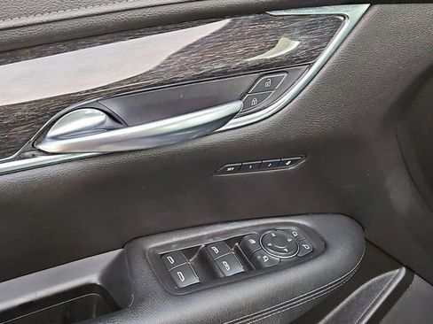 Used 2020 Cadillac XT5 Premium Luxury image 22