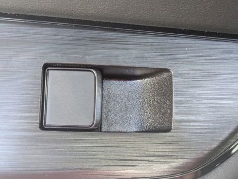 New 2026 Nissan Rogue SV FWD image 26