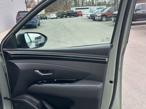 Used 2024 Hyundai Santa Cruz Limited image 37