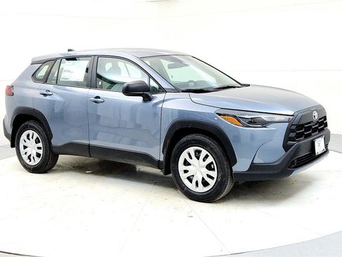 New 2026 Toyota Corolla Cross L image 7