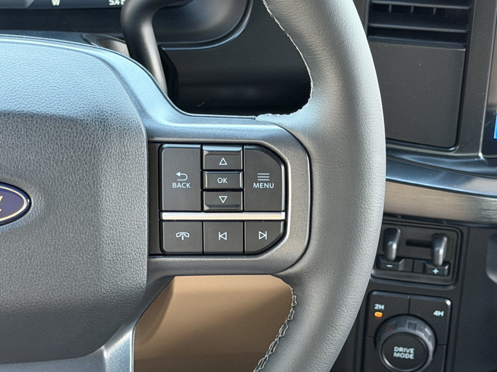 New 2027 Ford F350 Lariat AWD/4WD image 15