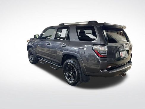 Certified 2019 Toyota 4Runner SR5 Premium AWD/4WD image 3