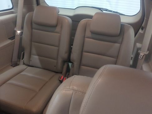 Used 2006 Ford Freestyle Limited image 10