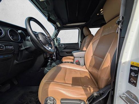 Used 2021 Jeep Wrangler Unlimited Sahara w/ Cold Weather Group image 14