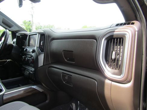 Used 2019 Chevrolet Silverado 1500 RST w/ All-Star Edition AWD/4WD image 15