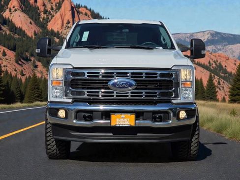 Used 2024 Ford F250 XLT image 3