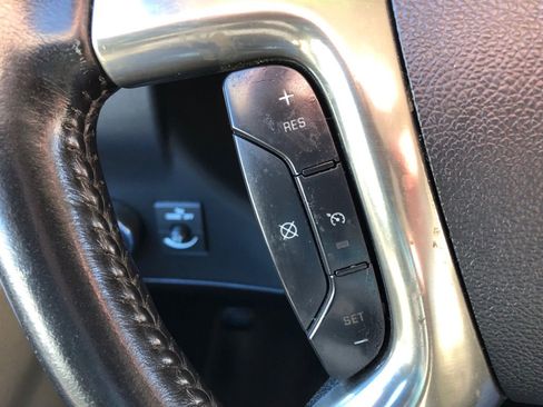 Used 2019 Chevrolet Express 2500 w/ Driver Convenience Package image 32