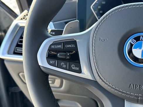 New 2026 BMW X5 xDrive50e w/ Executive Package image 22
