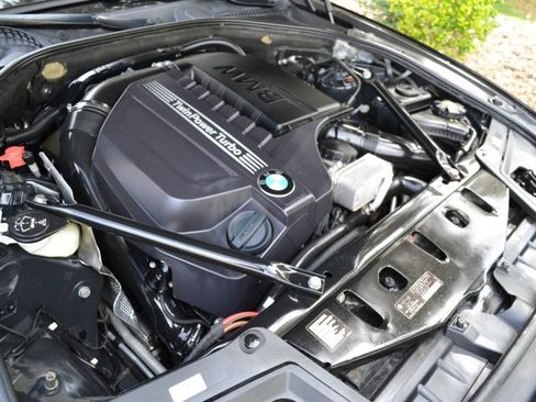 Used 2014 BMW 535i xDrive Sedan AWD/4WD image 34