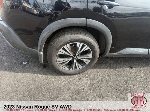 Used 2023 Nissan Rogue SV image 6