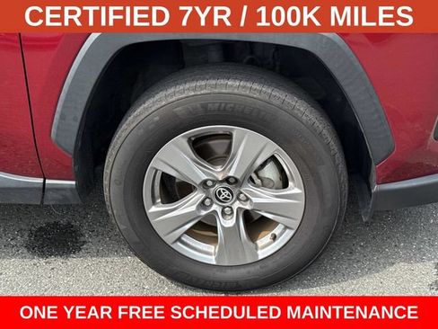 Used 2025 Toyota RAV4 XLE AWD/4WD image 7