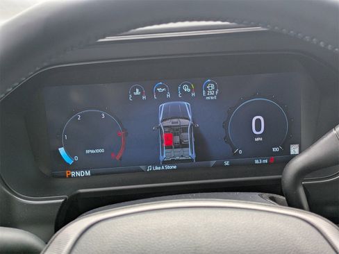 New 2025 Ford F250 Platinum w/ FX4 Off-Road Package image 35