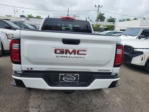 Used 2024 GMC Canyon Elevation w/ Convenience Package RWD image 10