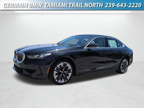 New 2027 BMW 530i RWD image 1