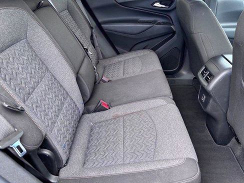 Used 2023 Chevrolet Equinox LT FWD image 13