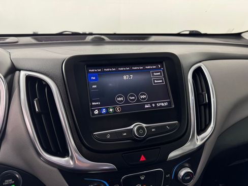 Used 2021 Chevrolet Equinox LS w/ LS Convenience Package image 15