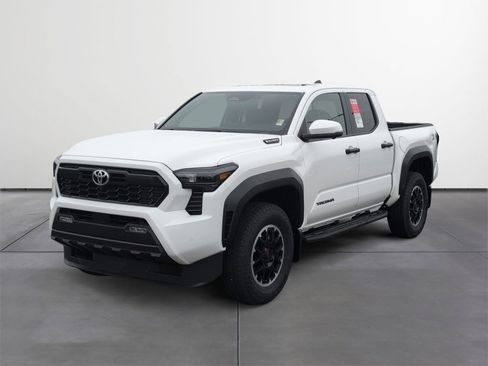 New 2025 Toyota Tacoma TRD Off-Road image 2