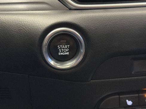 Used 2020 MAZDA CX-5 Touring image 22