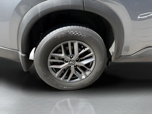 Used 2026 Nissan Rogue S AWD/4WD image 24