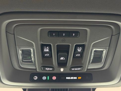 Used 2024 GMC Sierra 1500 Denali image 37