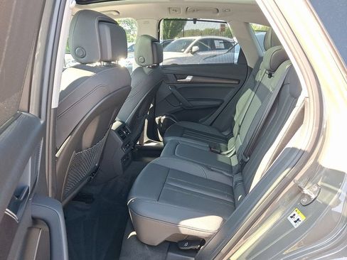 Certified 2024 Audi Q5 2.0T Prestige w/ Prestige Package AWD/4WD image 10